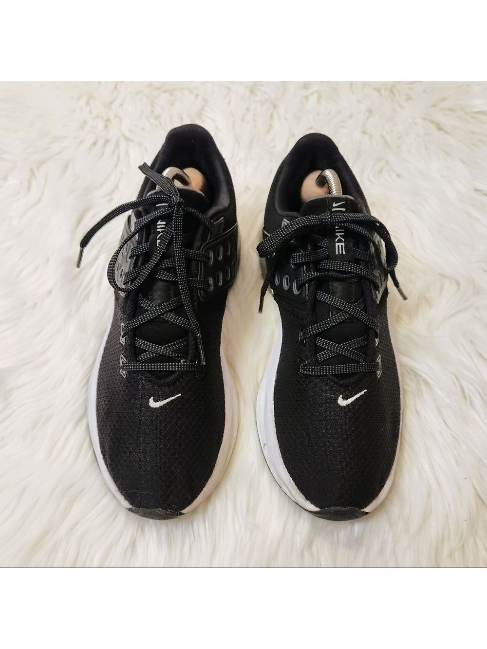 Nike Air Max Bella Black Fabric Training Sneakers Size 8 - Picture 4 of 10